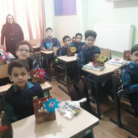 سوگند به قلم و آنچه می نویسند..